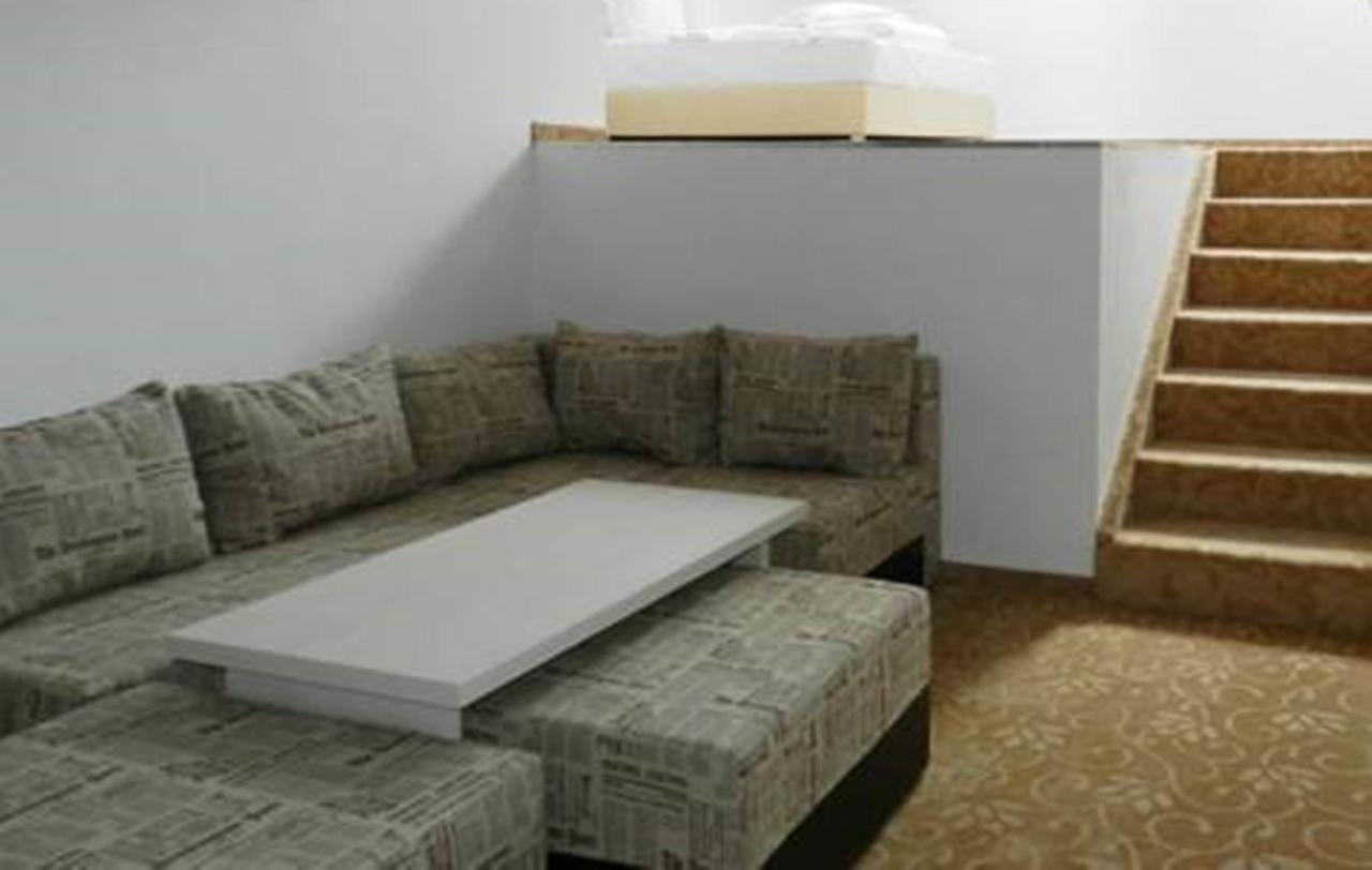 Hotel Condor Oravita Luaran gambar