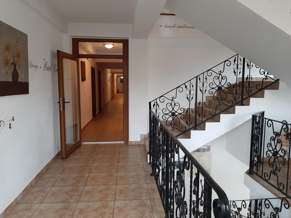 Hotel Condor Oravita Luaran gambar